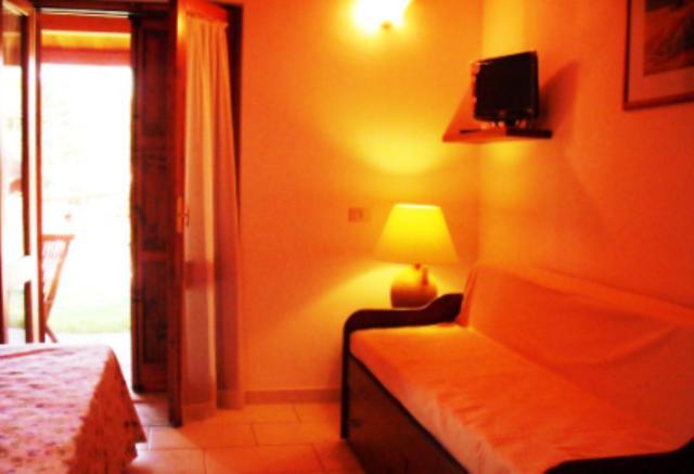 Villaggio Del Sole Giove Zimmer foto